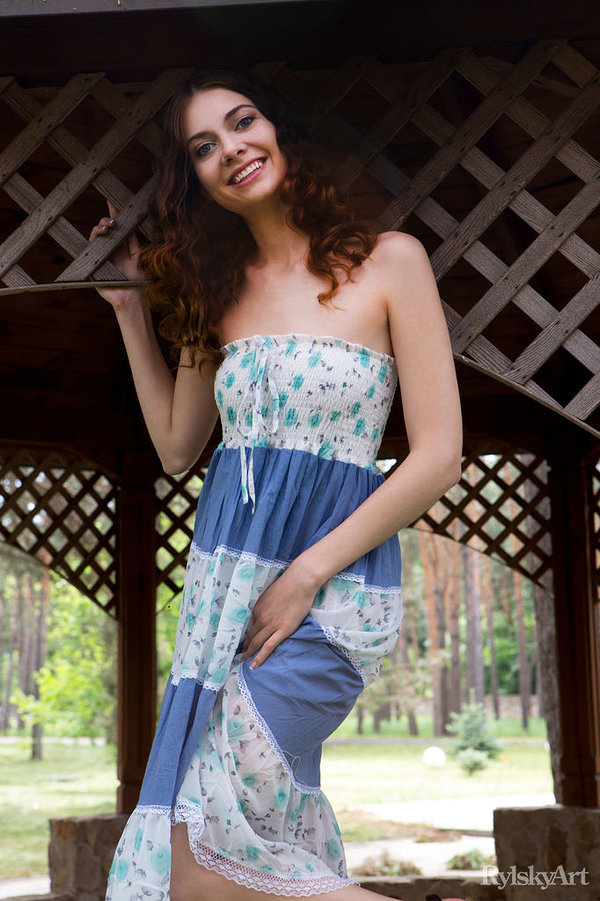 Елена, 21